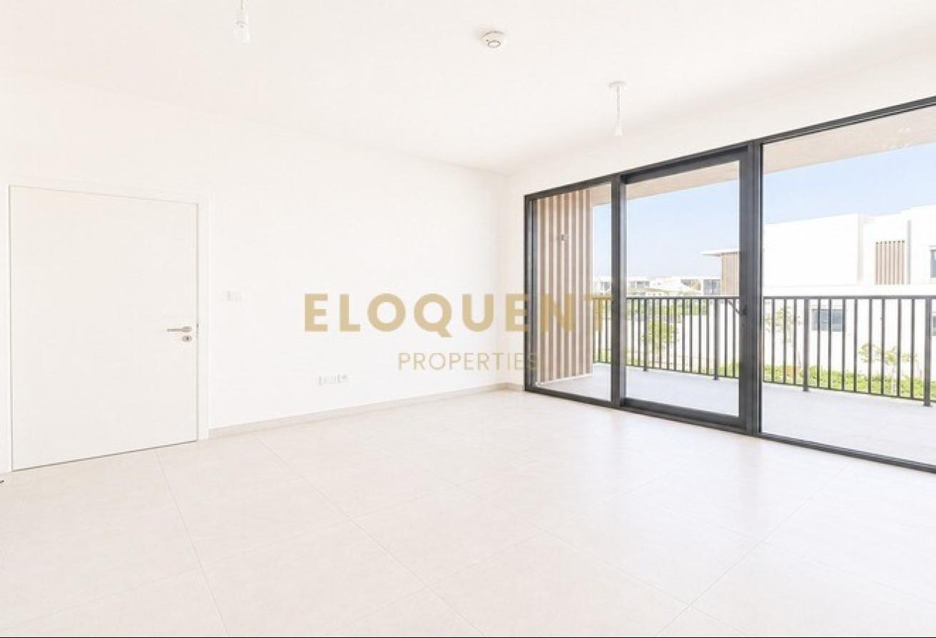 Brand New | Prime Location | Ready photo 4