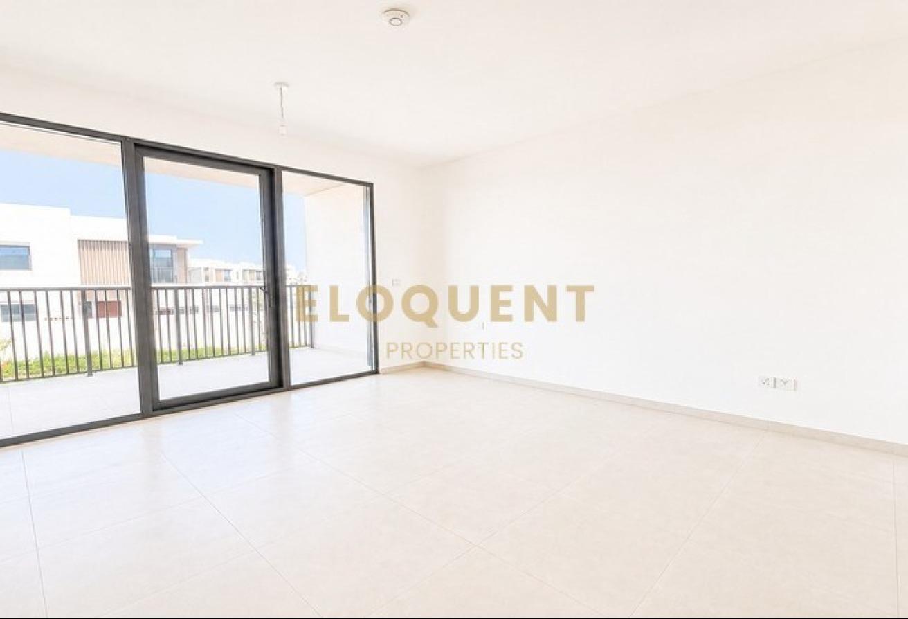 Brand New | Prime Location | Ready photo 9