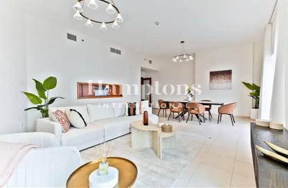 Apartment - 2 Bedrooms - 3 Bathrooms for sale in Dubai Jewel Tower - Dubai Media City - Dubai