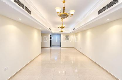 Duplex - 2 - 3 for rent in Al Menhali Building - Oud Metha - Bur Dubai - Dubai Duplex - 2 - 3 for rent in Al Menhali Building - Oud Metha - Bur Dubai - Dubai