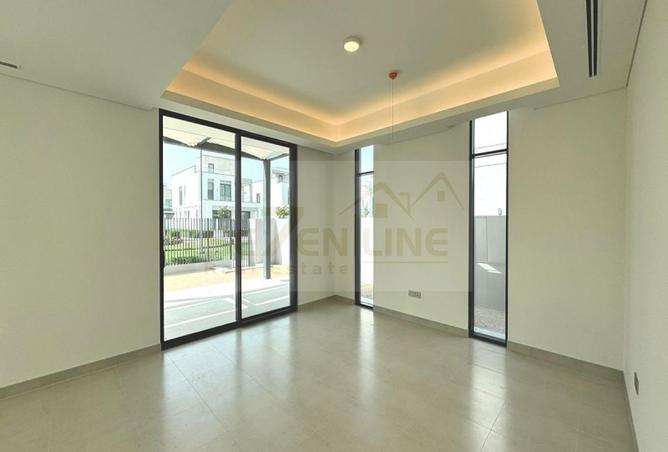 16334001 - Property Image 3