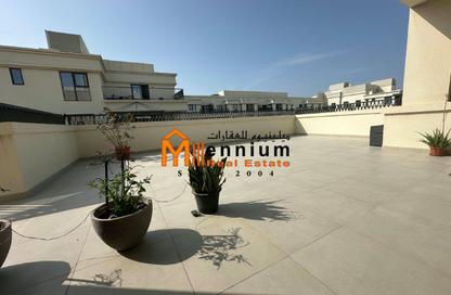 Apartment - 3 - 4 for sale in Cyan Beach Residence - Maryam Island - Al Khan - Sharjah