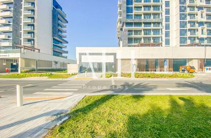 Retail - Studio - 1 Bathroom for rent in Azizi Riviera 3 - Azizi Riviera - Meydan One - Meydan - Dubai