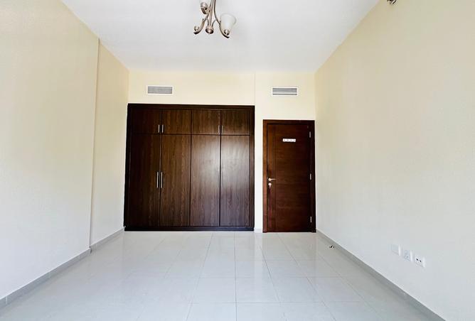 135654617 - Property Image 3