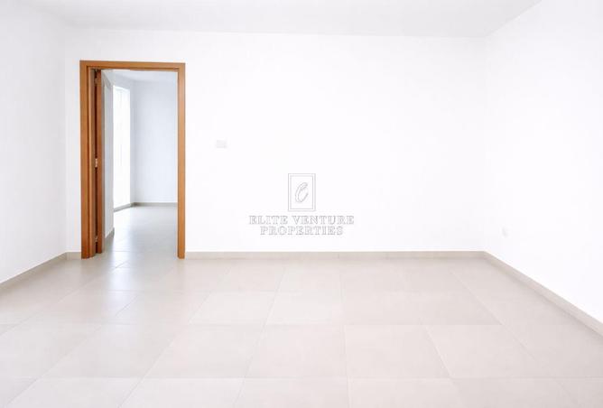 78996403 - Property Image 2