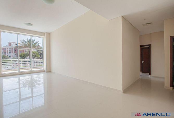 82782094 - Property Image 3