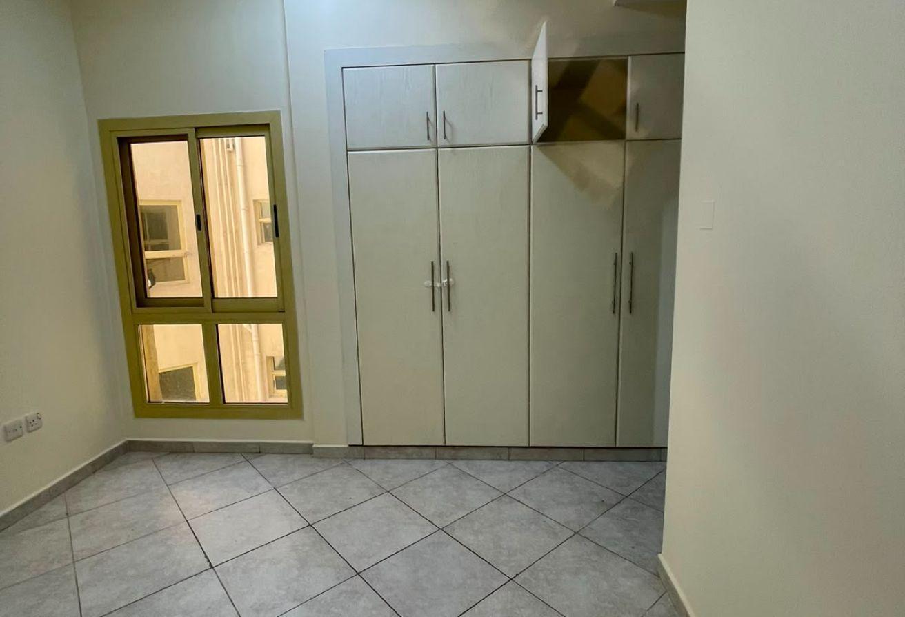 Spacious 1bhk front of school behind the hospital photo 3