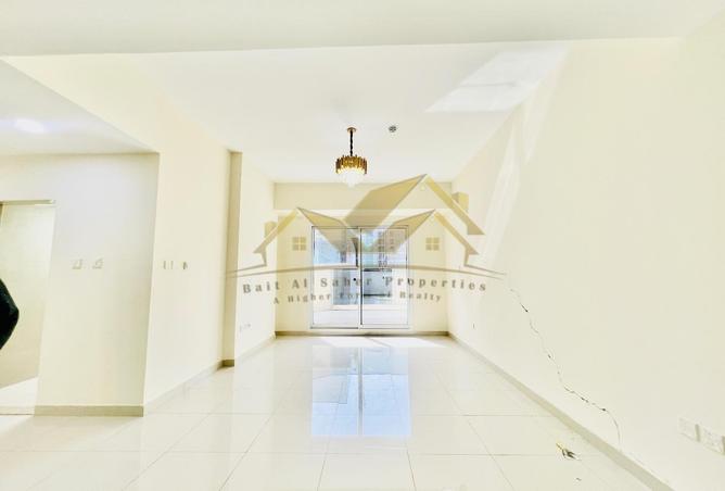 137005418 - Property Main Image