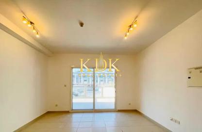 Apartment - Studio - 1 for rent in Oxford Building - District 14 - Jumeirah Village Circle - Dubai