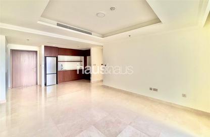 شقة - غرفة نوم - 1 حمام للبيع في برج Palace Beach ريزيدنس 1 - بالاس بيتش ريزيدنس - إعمار بيتشفرونت - دبي هاربور - دبي