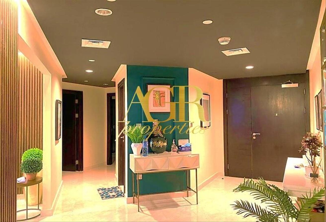 Ultra Spacious 3BR | Prime Dubai Marina|High Floor photo 7