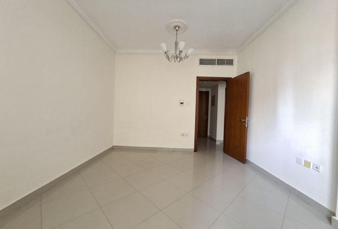 99560307 - Property Image 2
