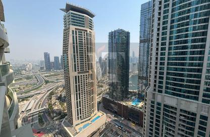 Apartment - 1 - 2 for sale in Marina Pinnacle - Dubai Marina - Dubai
