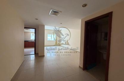 Apartment - 2 - 3 for rent in Al Majaz 2 - Al Majaz - Sharjah Apartment - 2 - 3 for rent in Al Majaz 2 - Al Majaz - Sharjah