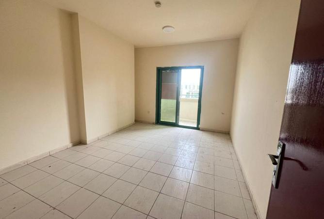 63648164 - Property Main Image