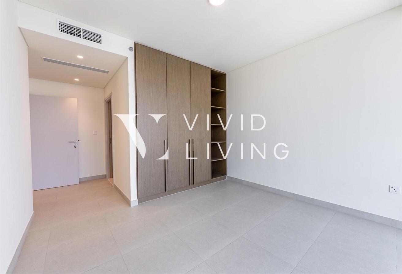 New | Marina & Harbour Views | Ready To Move In photo 21