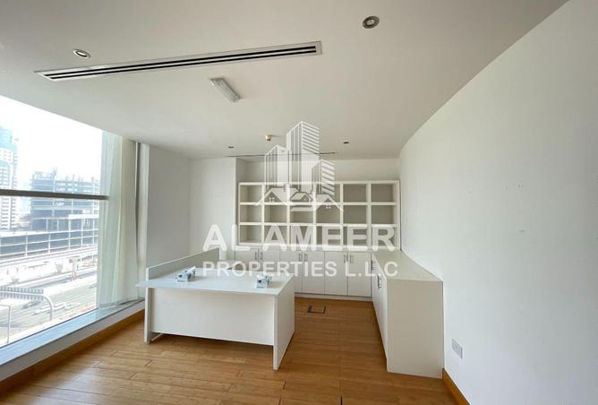 81951958 - صورة العقار 2