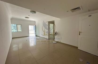 Apartment - 2 - 2 for rent in New Al Taawun Road - Al Taawun - Sharjah