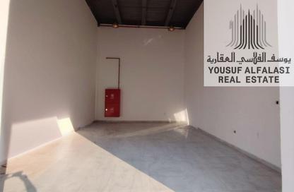 Warehouse - Studio for rent in Al Jurf Industrial 1 - Al Jurf Industrial - Ajman