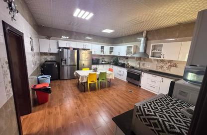 Villa - 4 Bedrooms - 6 Bathrooms for rent in Al Hazana - Al Riqqa - Sharjah