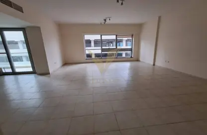 Apartment - 3 Bedrooms - 4 Bathrooms for sale in Executive Tower M - Executive Towers - Business Bay - Dubai