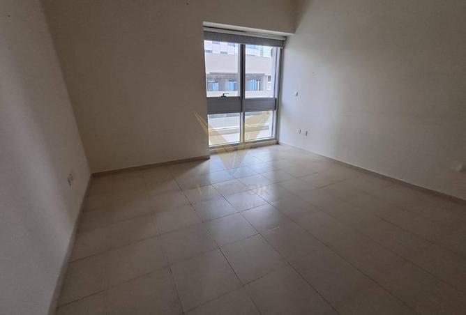 81933725 - Property Image 3