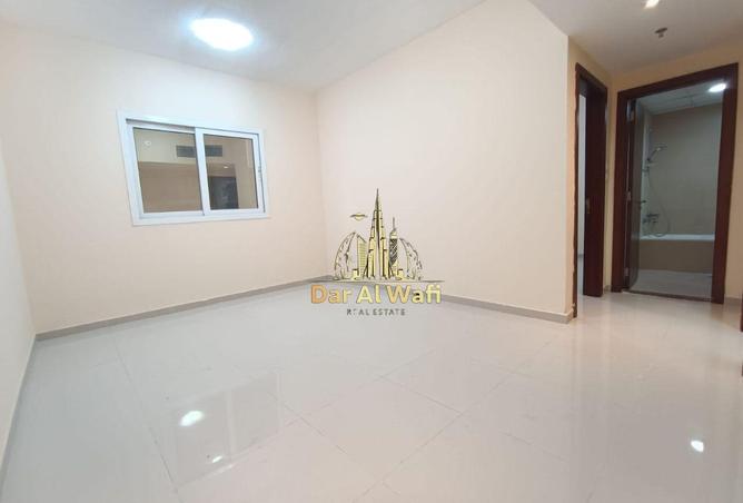 70702960 - Property Main Image