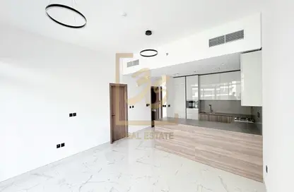 شقة - غرفة نوم - 2 حمامات للايجار في رويال ريجينسي - الخليج التجاري - دبي