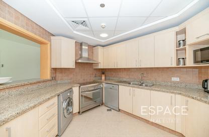 Apartment - 2 - 3 for rent in Al Das - Shoreline Apartments - Palm Jumeirah - Dubai