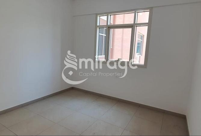 54388176 - Property Image 2