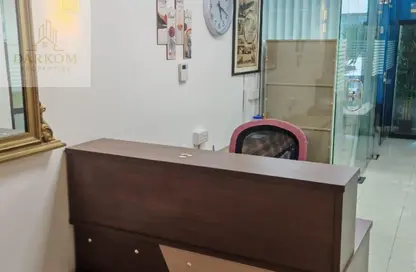 مكتب - 5 غرف نوم - 2 حمامات للايجار في برج الواحة - الراشدية 1 - الراشدية - عجمان