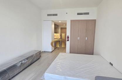 Apartment - Studio - 1 Bathroom for rent in Azizi Riviera 24 - Azizi Riviera - Meydan One - Meydan - Dubai