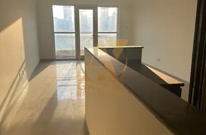 Apartment - 1 Bedroom - 2 Bathrooms for rent in Dana Tower - District 12 - Jumeirah Village Circle - Dubai Apartment - 1 Bedroom - 2 Bathrooms for rent in Dana Tower - District 12 - Jumeirah Village Circle - Dubai
