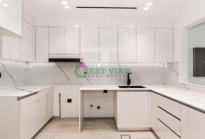 137010259 - Property Image 3