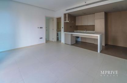 Apartment - 1 - 2 for rent in West Avenue Tower - Dubai Marina - Dubai