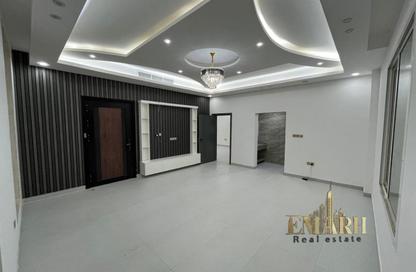Villa - 5 Bedrooms - 7 Bathrooms for rent in Al Yasmeen 1 - Al Yasmeen - Ajman