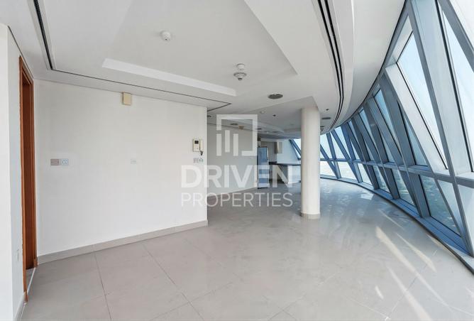 127008028 - Property Image 3