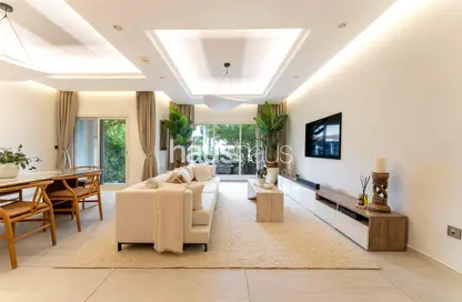 فيلا - 3 غرف نوم - 3 حمامات للبيع في ردوود بارك - عقارات جميرا للجولف - دبي