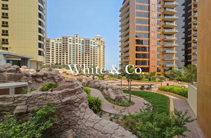 Apartment - 3 Bedrooms - 4 Bathrooms for rent in Amber - Tiara Residences - Palm Jumeirah - Dubai