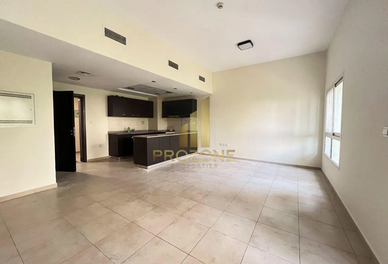 165047168 - Property Main Image