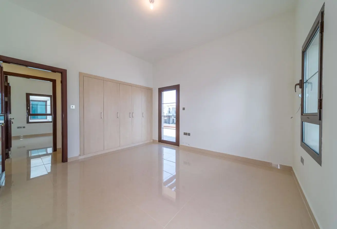 153292374 - Property Main Image