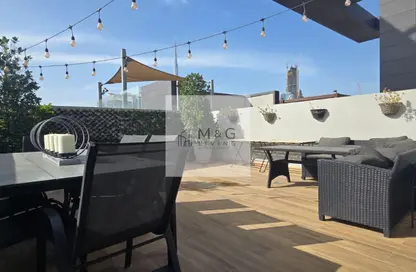 Apartment - 2 Bedrooms - 2 Bathrooms for sale in Vezul Residence - Business Bay - Dubai