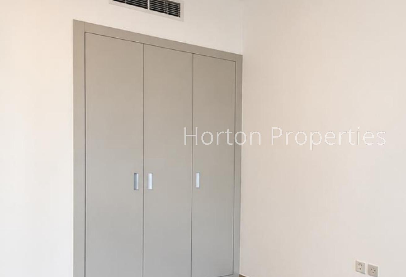 SMART HOME I WITH BALCONY I FITTED KITCHEN photo 3