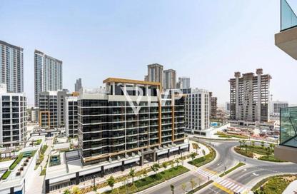 Apartment - 2 Bedrooms - 2 Bathrooms for sale in Azizi Riviera 46 - Azizi Riviera - Meydan One - Meydan - Dubai