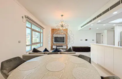 Apartment - 2 Bedrooms - 3 Bathrooms for sale in The Residences 7 - The Residences - Downtown Dubai - Dubai