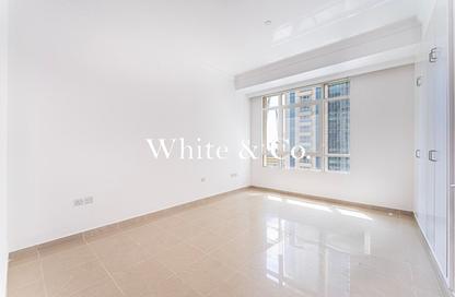 Apartment - 3 Bedrooms - 4 Bathrooms for sale in Marina Crown - Dubai Marina - Dubai