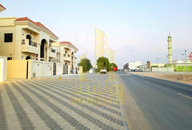 16195440 - صورة العقار 3