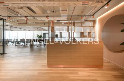 Office Space - Studio - 1 for rent in Emaar Business Park Building 3 - Emaar Business Park - Sheikh Zayed Road - Dubai