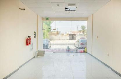 Retail - Studio for rent in Al Rawda - Ajman