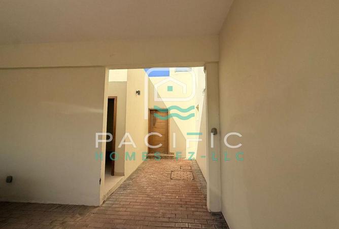 76966414 - Property Image 2